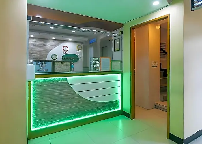 Hotel Reddoorz @ Ranchotel Alabang 2*