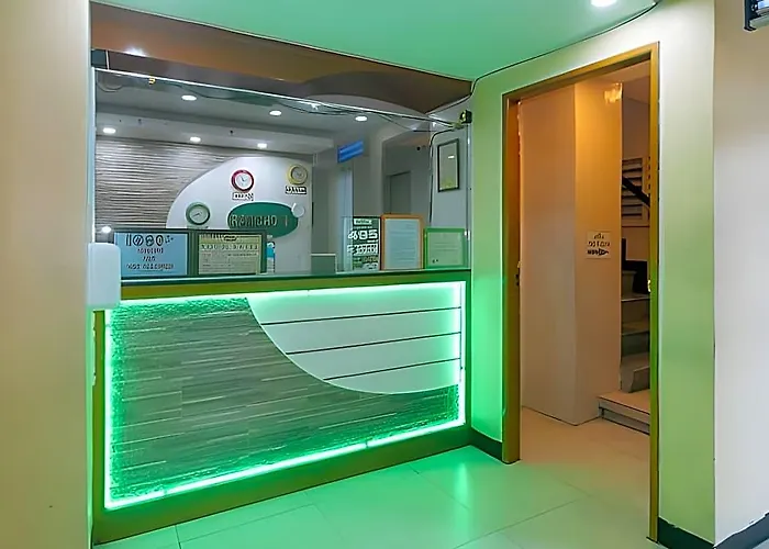 Hotel Reddoorz @ Ranchotel Alabang