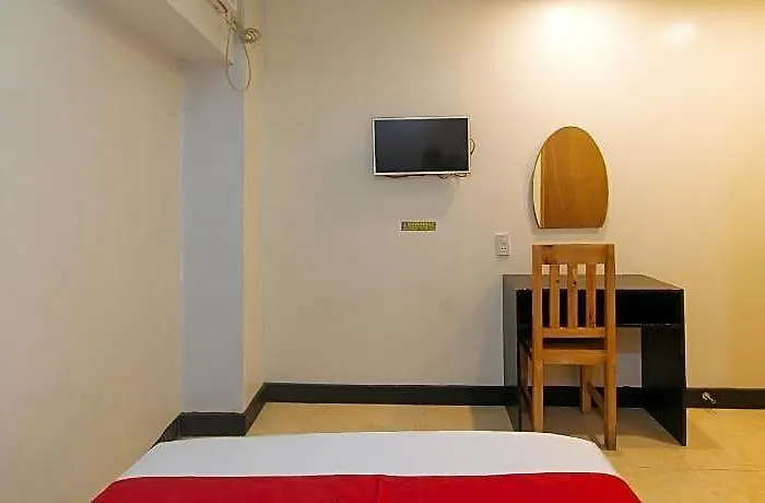 Hotel Reddoorz @ Ranchotel Alabang