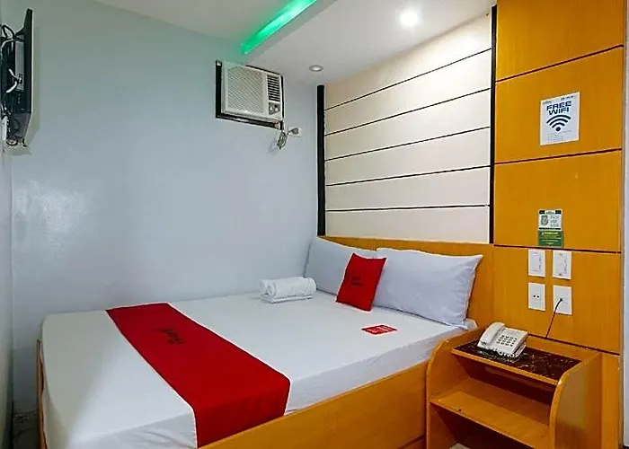 Hotel Reddoorz @ Ranchotel Alabang Manila