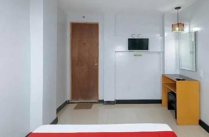 Reddoorz @ Ranchotel Alabang Manila